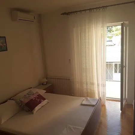 Penzion Milenko Opacak Makarská